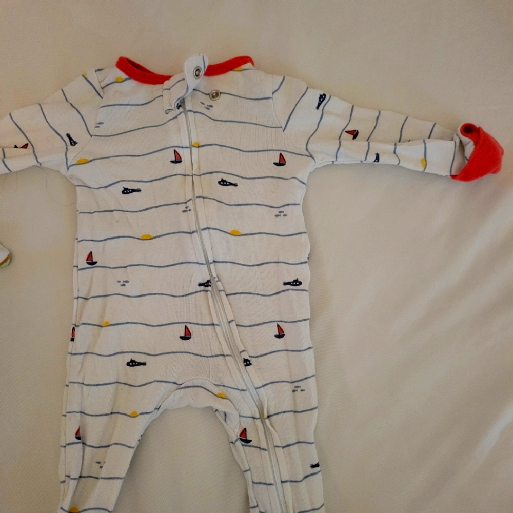 Baby onsie